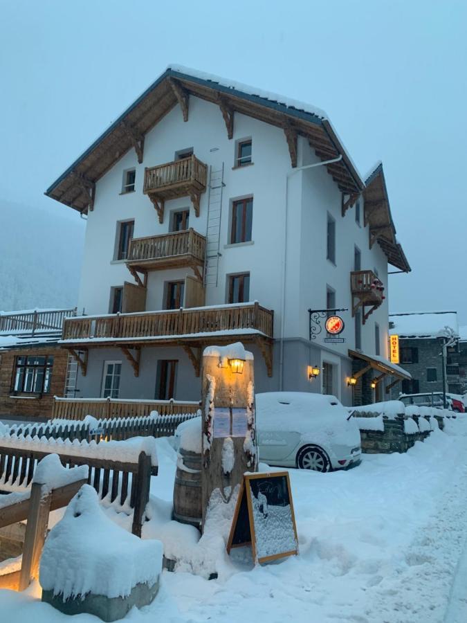 Hotel Restaurant Eden Evolène Esterno foto
